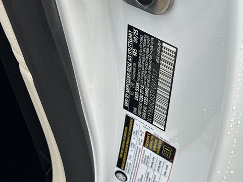 New 2026 Mercedes-Benz CLE 53 AMG 4MATIC Coupe image 17