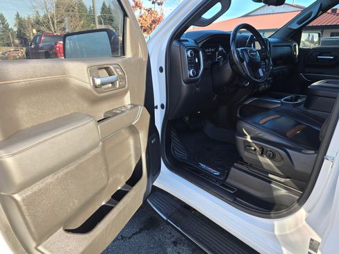 Used 2020 GMC Sierra 1500 AT4 w/ AT4 Premium Package image 25