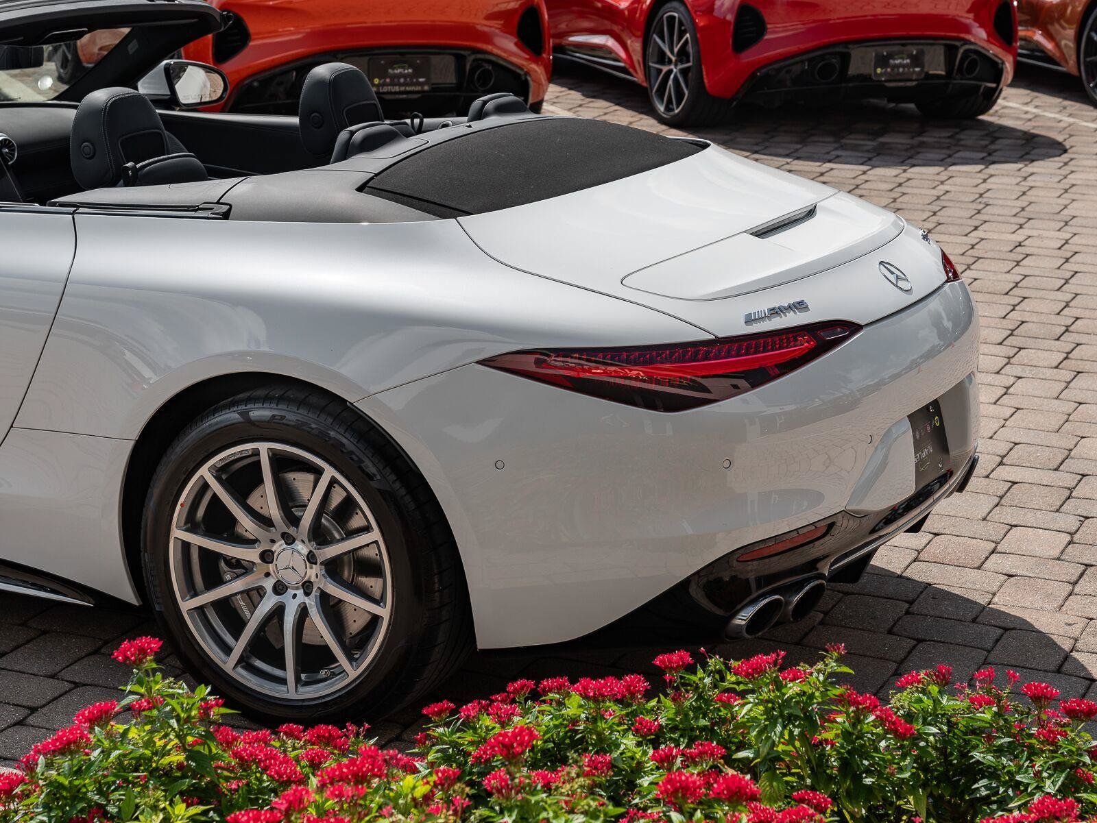 Used 2023 Mercedes-Benz SL 43 AMG image 36