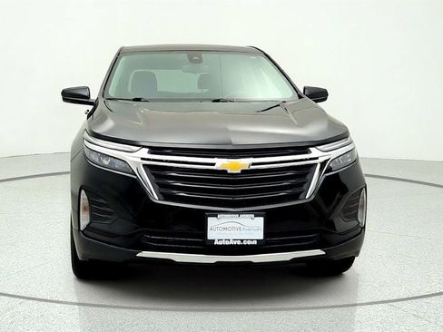 Used 2023 Chevrolet Equinox LT AWD/4WD image 2
