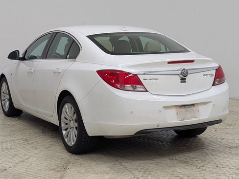 Used 2011 Buick Regal CXL w/ RL3 Preferred Equipment Group image 3