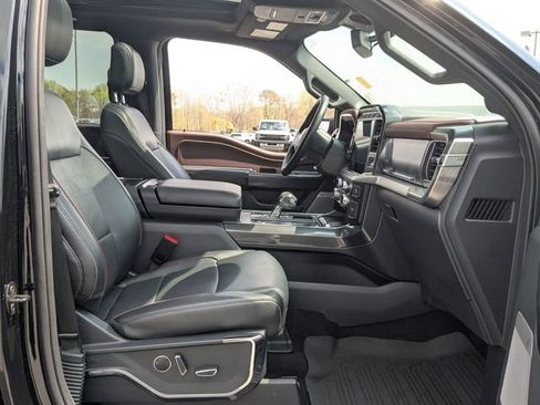 Used 2023 Ford F150 Lariat w/ Equipment Group 502A High image 28