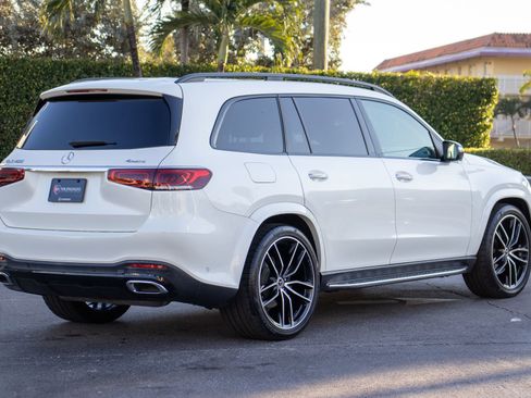Used 2022 Mercedes-Benz GLS 450 4MATIC image 4