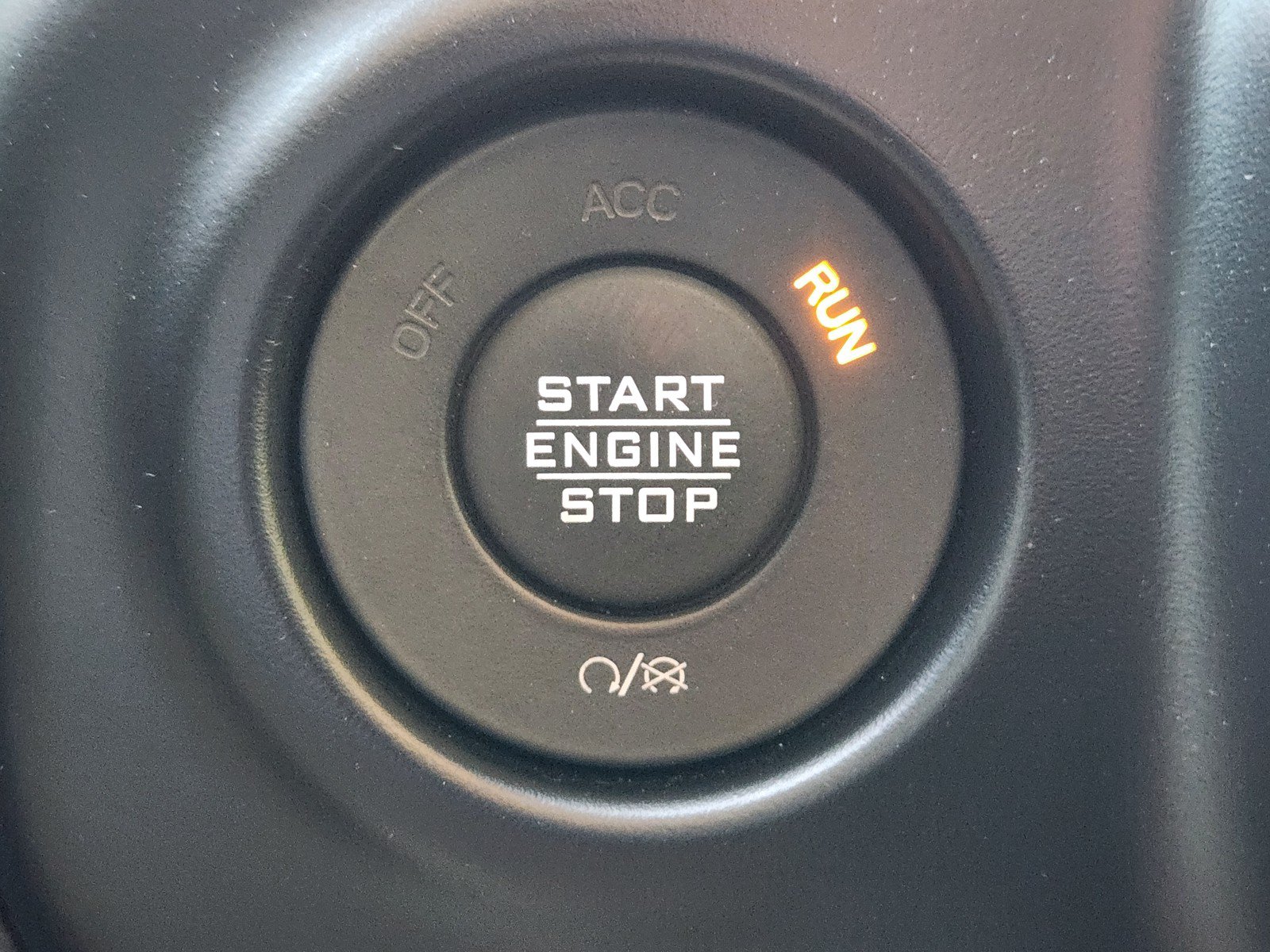 Used 2022 Jeep Wrangler Unlimited Rubicon w/ LED Lighting Group AWD/4WD image 17