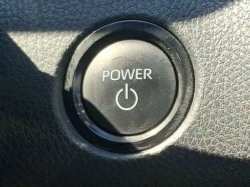 Used 2025 Toyota Camry LE FWD image 23