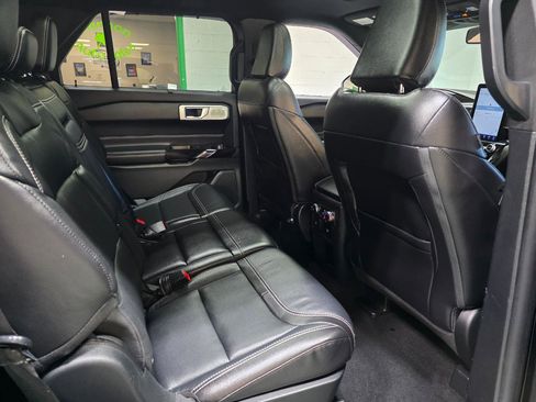 Used 2021 Ford Explorer ST w/ Equipment Group 401A AWD/4WD image 24