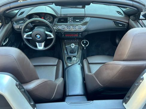 Used 2014 BMW Z4 sDrive28i image 32