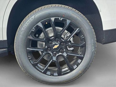New 2026 Chevrolet Tahoe LS image 10