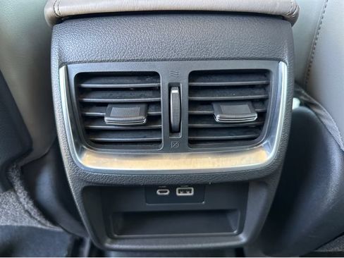 Used 2023 INFINITI QX50 Luxe FWD image 16