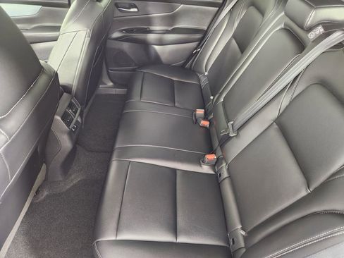 Certified 2025 Nissan Murano SL image 12