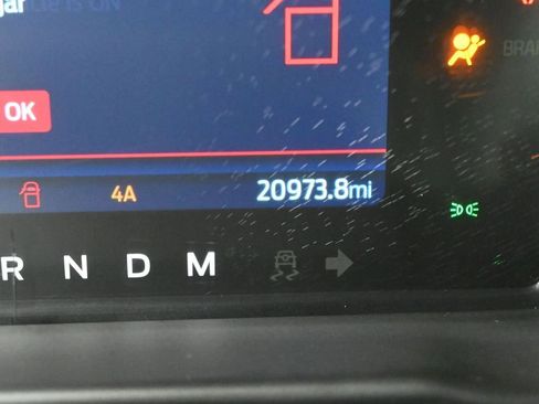 Used 2023 Ford Bronco Wildtrak image 18