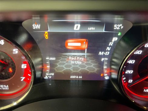 Used 2020 Dodge Charger SRT Hellcat image 12