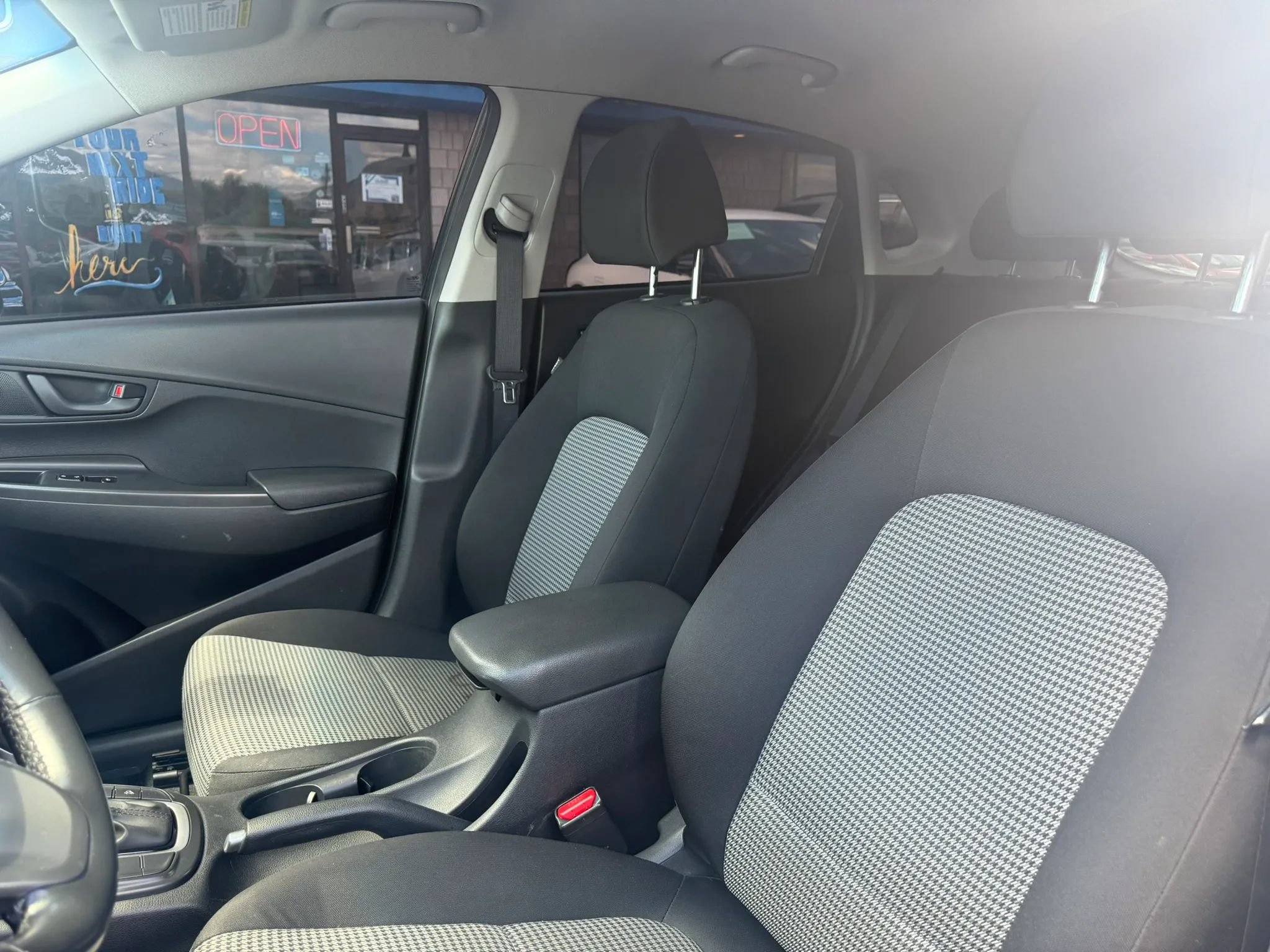 Used 2019 Hyundai Kona SEL FWD image 18