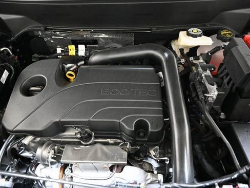 New 2026 GMC Terrain Denali w/ LPO, Black Badging Package image 29