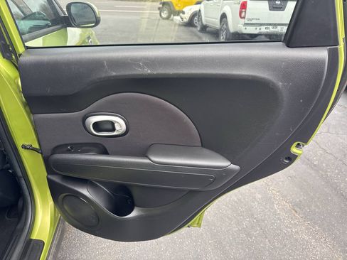 Used 2015 Kia Soul FWD image 22
