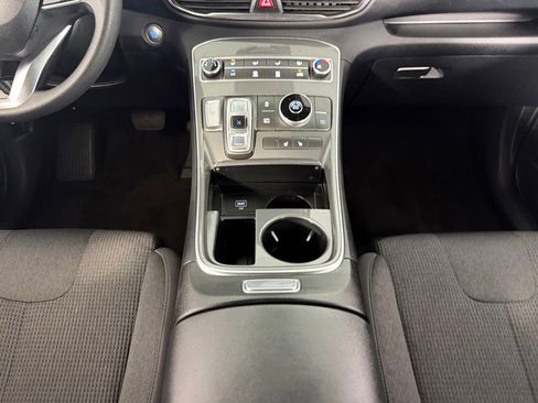 Used 2022 Hyundai Santa Fe SEL FWD image 17