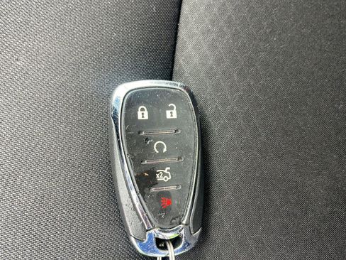 Used 2024 Chevrolet Malibu LT image 25