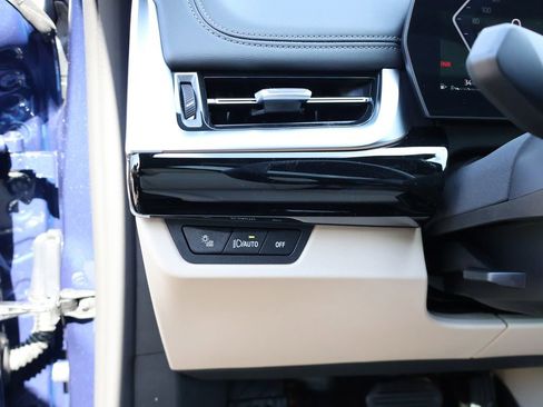 New 2025 BMW X1 xDrive28i w/ Technology Package image 37