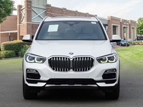 Used 2020 BMW X5 xDrive40i w/ Executive Package image 2