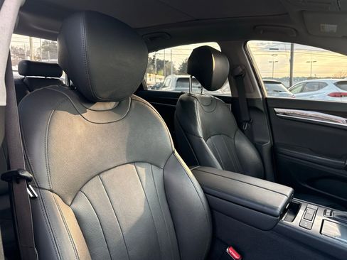 Used 2018 Genesis G80 3.8 w/ Option Group 02 RWD image 36
