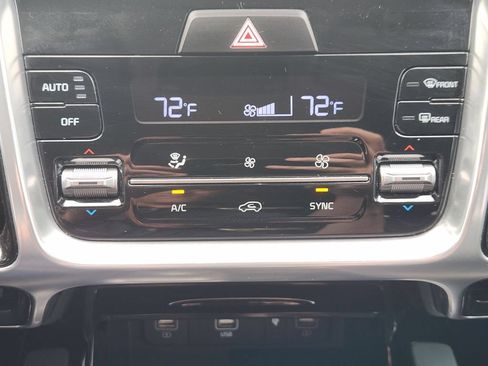Used 2022 Kia Sorento SX AWD/4WD image 19