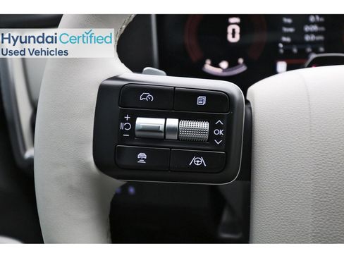 Used 2025 Hyundai Santa Fe SEL image 18