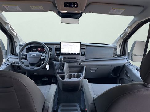 Used 2022 Ford Transit 350 XLT image 13