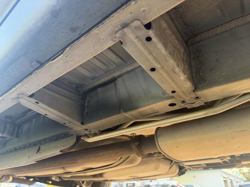 Used 2018 Chevrolet Traverse LT image 17