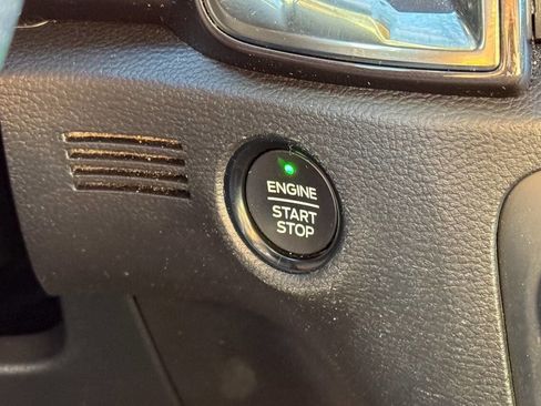 Used 2020 Ford Ranger Lariat w/ Equipment Group 501A Mid image 22