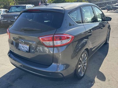 Used 2017 Ford C-MAX Energi Titanium image 7