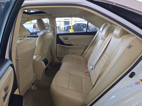 Used 2017 Toyota Camry XLE w/ Advanced Technology Package FWD image 8