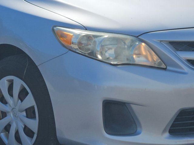 Used 2013 Toyota Corolla L FWD image 4