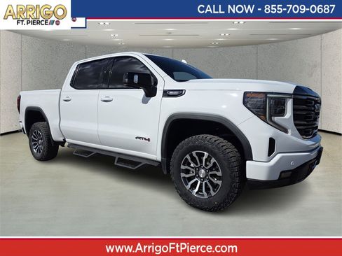 Used 2023 GMC Sierra 1500 AT4 image 1