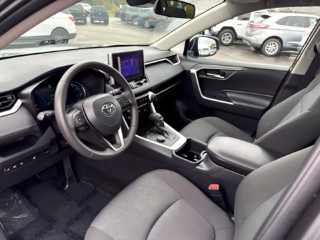 Used 2024 Toyota RAV4 XLE w/ Convenience Package AWD/4WD image 11