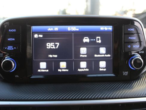Used 2019 Hyundai Tucson SE AWD/4WD image 18