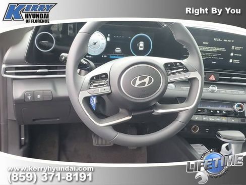 New 2026 Hyundai Elantra Limited image 11