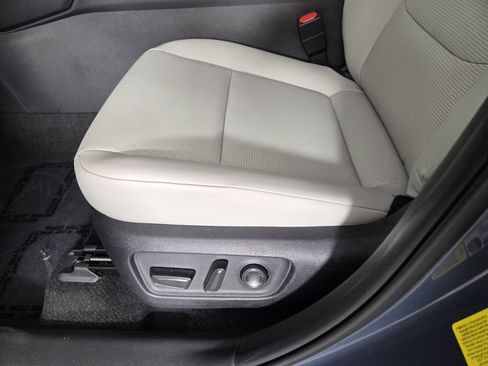 Used 2026 Toyota RAV4 XLE Premium w/ Weather Package FWD image 25