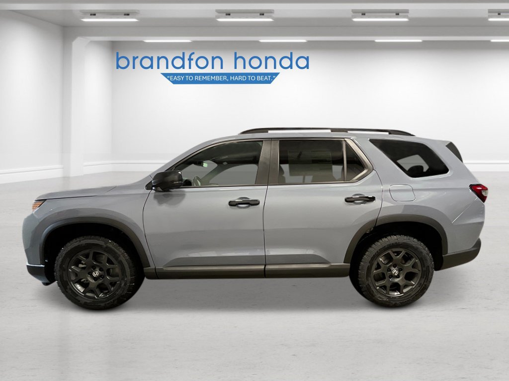 New 2026 Honda Pilot TrailSport image 2