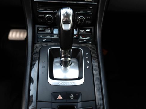 Used 2014 Porsche 911 Turbo image 59