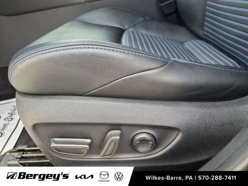 Used 2020 Toyota RAV4 XSE AWD/4WD image 13
