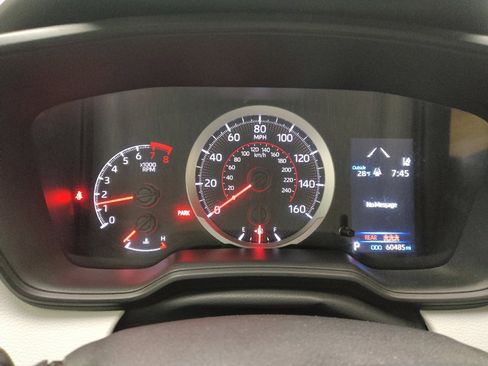 Used 2021 Toyota Corolla SE w/ Carpet Mat Package (TMS) image 23