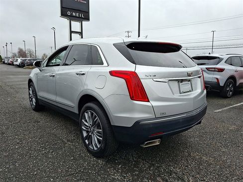 Certified 2019 Cadillac XT5 Premium Luxury image 4