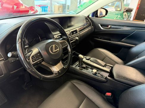 Used 2016 Lexus GS 200t image 11