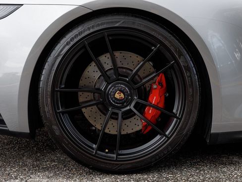 Used 2022 Porsche 911 Carrera GTS RWD image 20