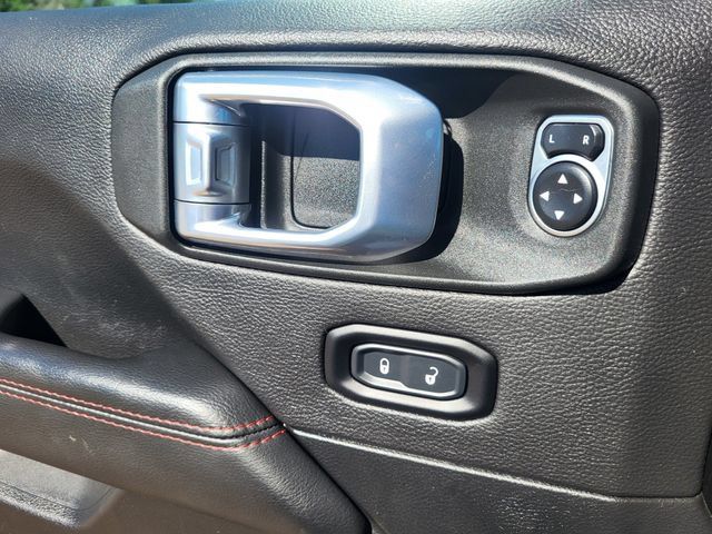 Used 2021 Jeep Gladiator Rubicon AWD/4WD image 13
