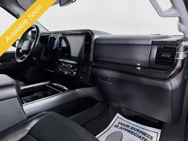 Used 2023 Ford F250 Lariat w/ Lariat Ultimate Package AWD/4WD image 32