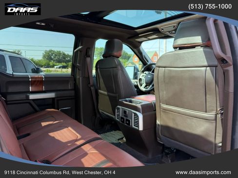 Used 2018 Ford F150 King Ranch w/ Equipment Group 601A Luxury AWD/4WD image 43