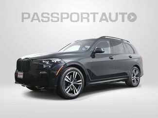 Used 2022 BMW X7 xDrive40i w/ M Sport Package video 1