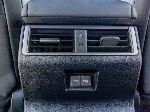 Used 2025 Lexus GX 550 AWD/4WD image 33