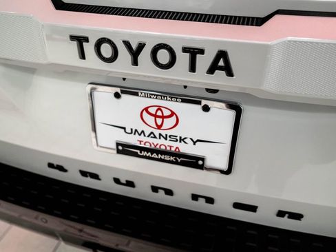 New 2026 Toyota 4Runner TRD Sport AWD/4WD image 10
